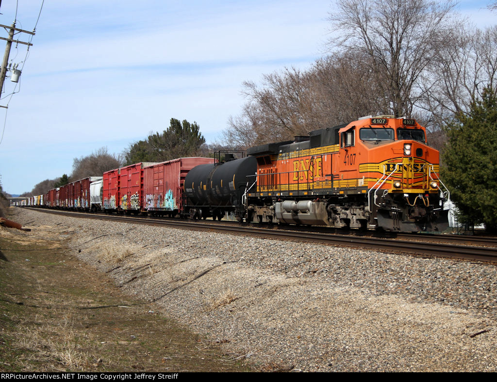 BNSF 4107